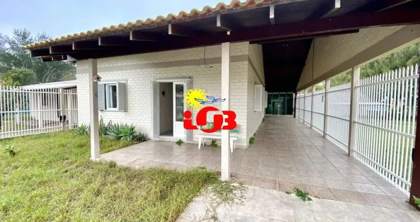 Casa com 3 quartos e anexo no Jardim Atlântico em Tramandaí!