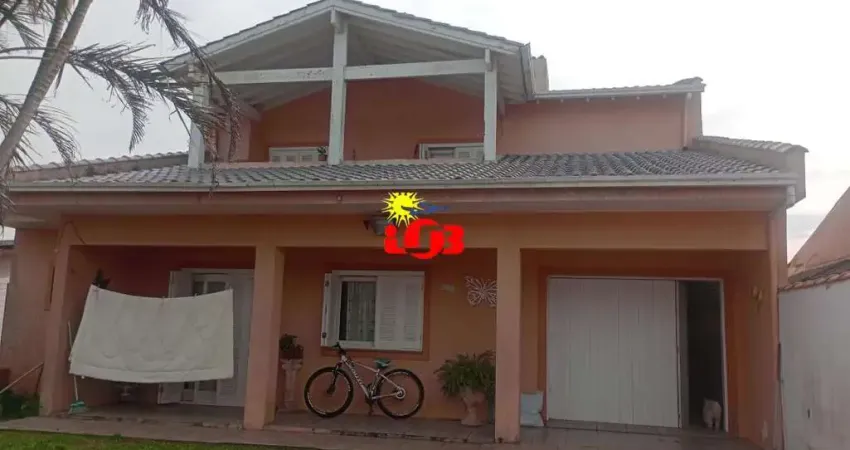 Casa com 4 quartos à venda na 21 de abril, 502, Mariluz (Distrito), Imbé