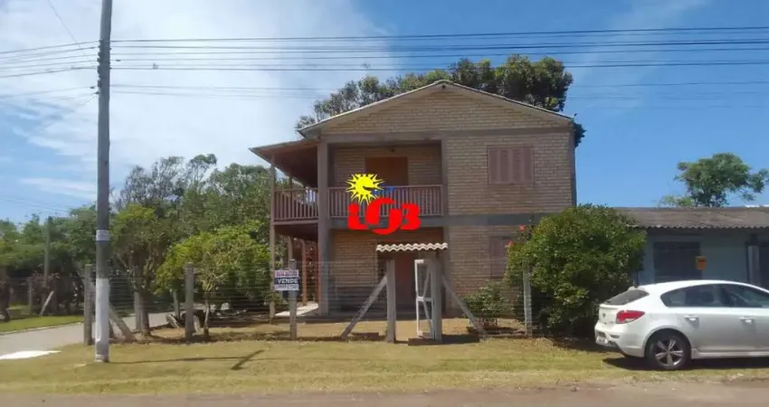 Casa com 5 quartos à venda na Camargo esquina Paragussu, Santa Terezinha (Distrito), Imbé