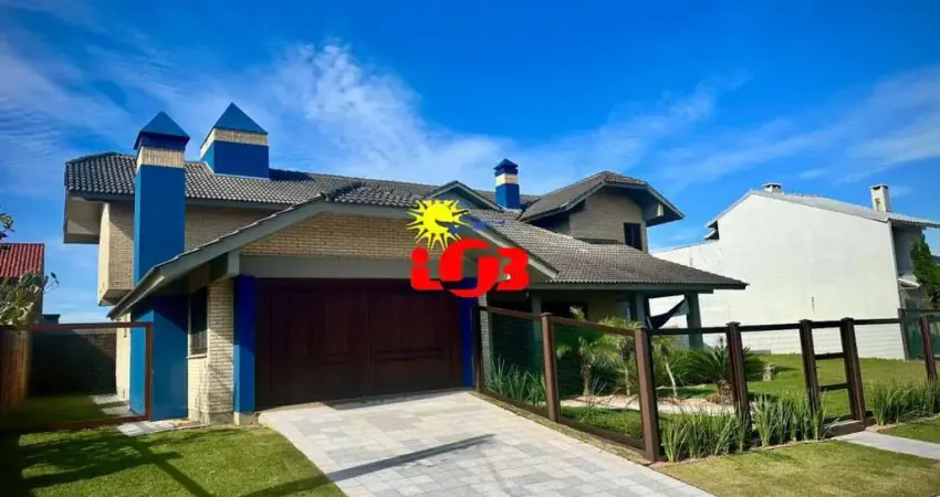 Casa a venda no centro de imbé ha apenas uma quadra da beira mar!