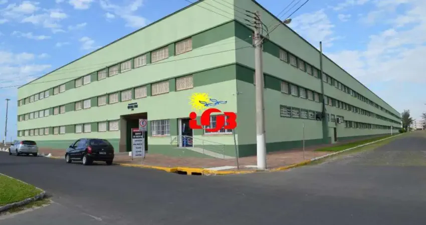 Apartamento de 03 dormitórios no centro de tramandaí, próximo do mar!