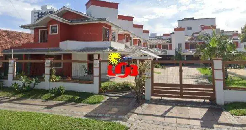 Casa com 3 quartos à venda no Centro, Tramandaí 