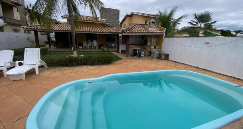 Casa em condomínio fechado com 3 quartos à venda na Barra do Jacuípe, Camaçari 