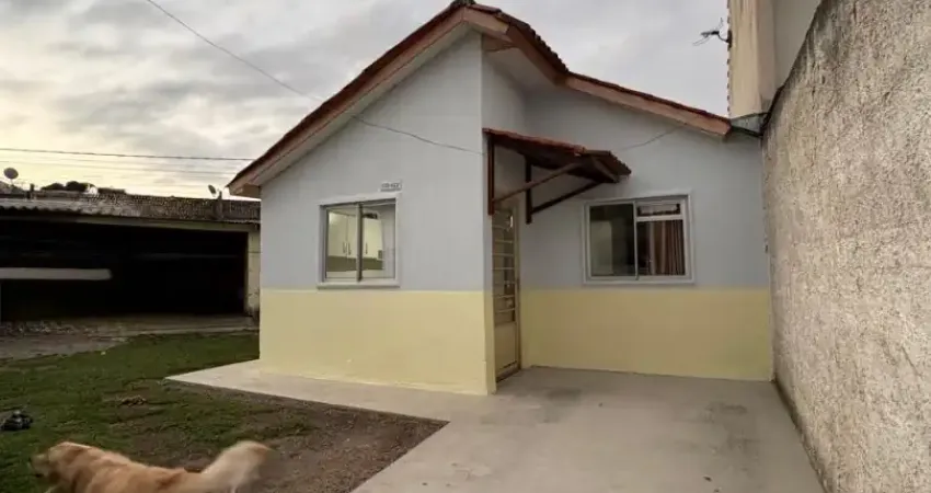 Linda casa de esquina no ganchinho toda reformada otima localização