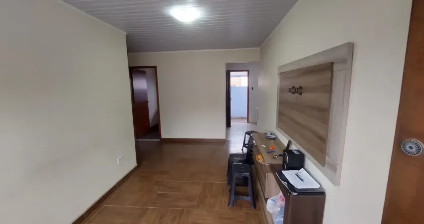 Casa com 2 quartos à venda no Thomaz Coelho, Araucária 