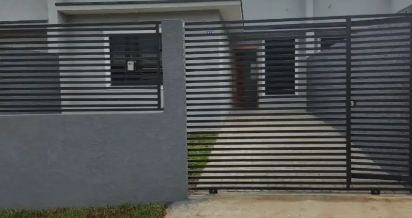 Lindas casas no capela velha , localização proxima a tudo não perca oportunidade