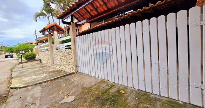 Casa com 3 quartos à venda na Rua Milton da Rocha Soares, 20a, Piratininga, Niterói