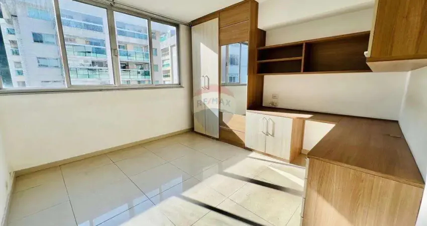 Ótimo apto na quada da praia de icaraí com 3 qtos, 3 banheiros, suíte e vaga