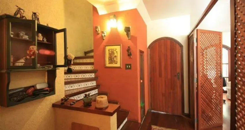 Sobrado com 5 quartos à venda em Vila Mariana - SP