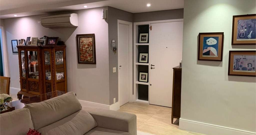 Apartamento com 3 quartos à venda em Vila Mariana - SP