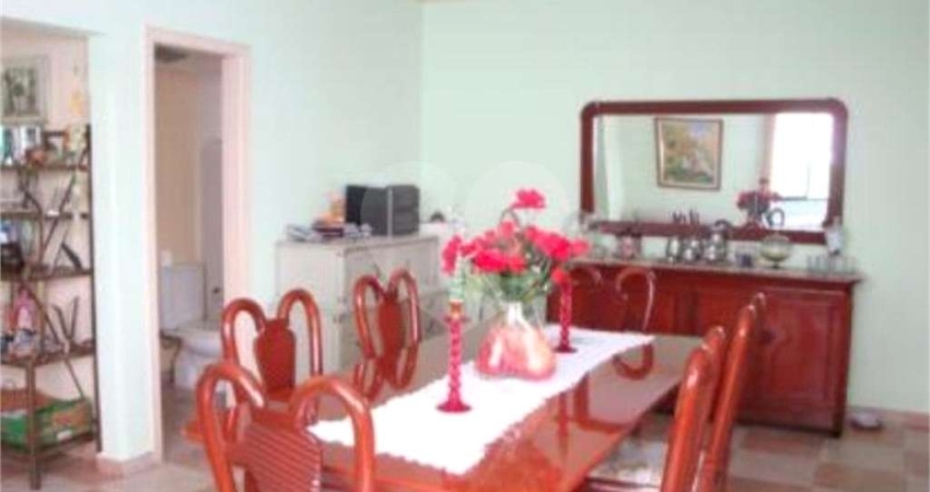 Casa com 3 quartos à venda ou para locação em Mirandópolis - SP