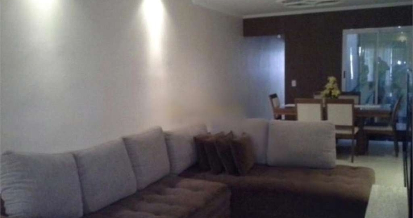 Sobrado com 4 quartos à venda em Vila Matilde - SP