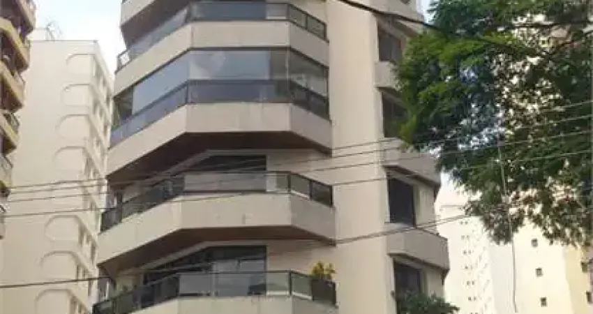 Apartamento com 3 quartos à venda na Rua Araguari, 679, Moema, São Paulo