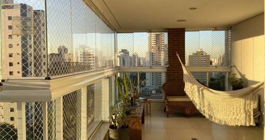 Apartamento com 3 quartos à venda em Vila Pompéia - SP