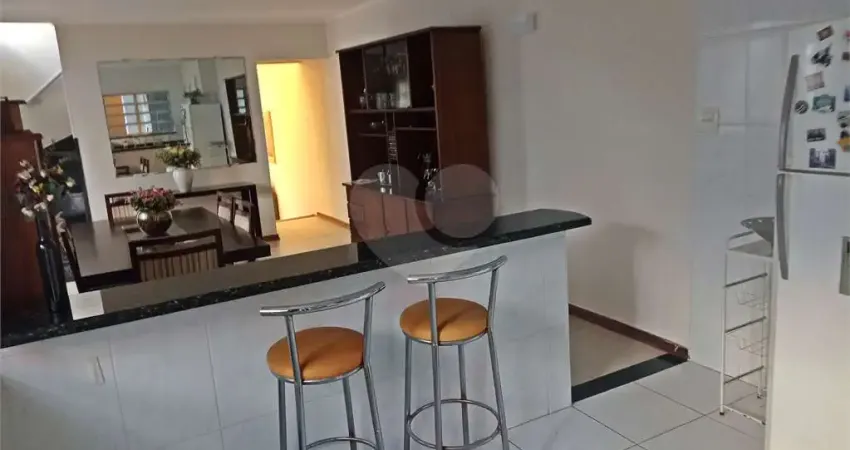Casa com 4 quartos à venda na Avenida Miruna, Planalto Paulista, São Paulo