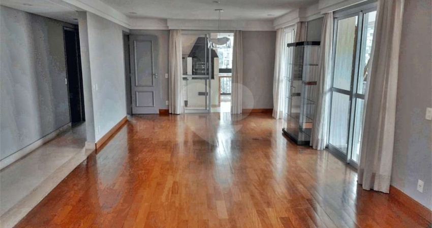 Apartamento com 4 quartos à venda em Campo Belo - SP