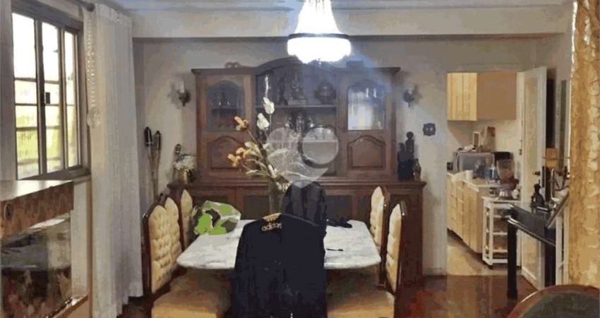 Casa com 4 quartos à venda na Rua Machado de Assis, Vila Mariana, São Paulo