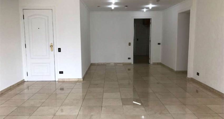 Apartamento com 4 quartos à venda em Moema - SP