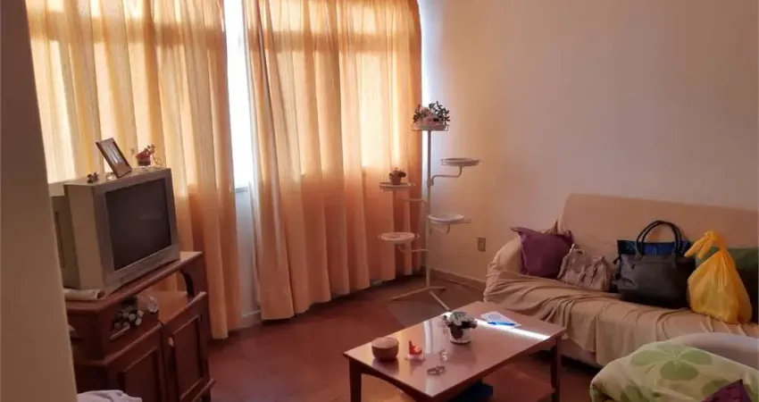 Apartamento com 3 quartos à venda em Vila Mariana - SP