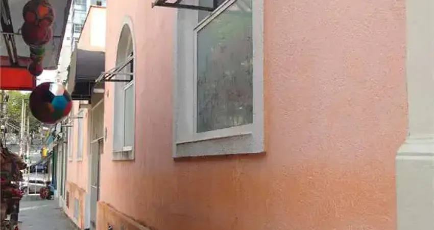 Casa comercial à venda na Bela Vista, São Paulo 