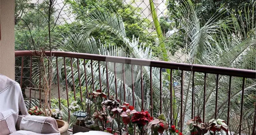 Apartamento com 4 quartos à venda em Vila Uberabinha - SP