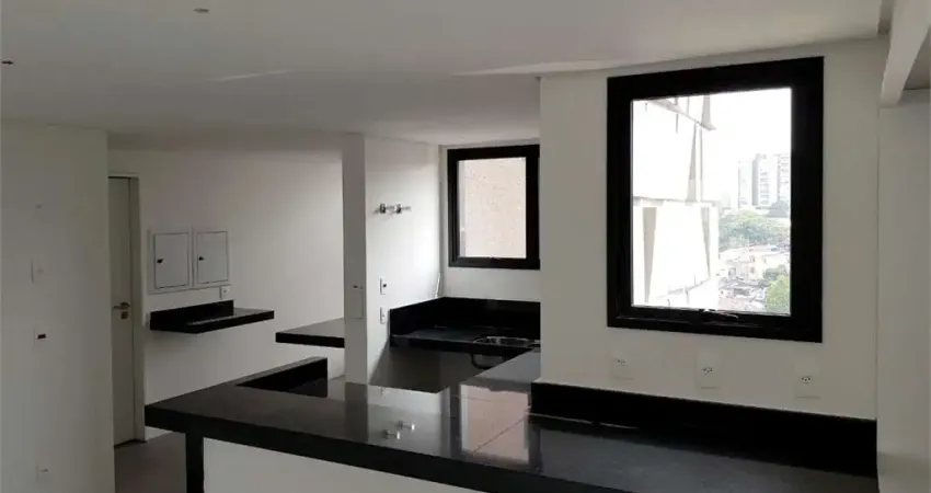 Apartamento com 3 quartos à venda na Rua Tito, Vila Romana, São Paulo