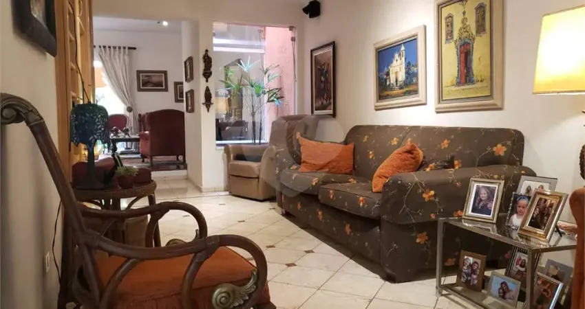 Sobrado com 4 quartos à venda em Bela Vista - SP