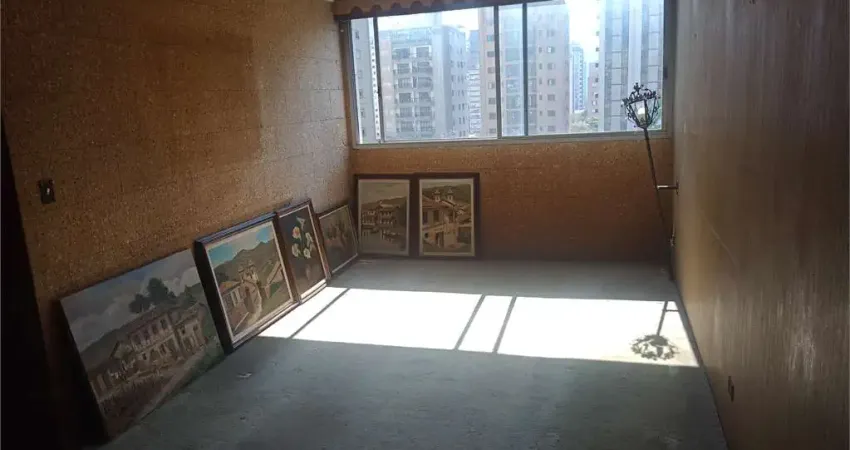 Apartamento com 3 quartos à venda em Vila Olímpia - SP