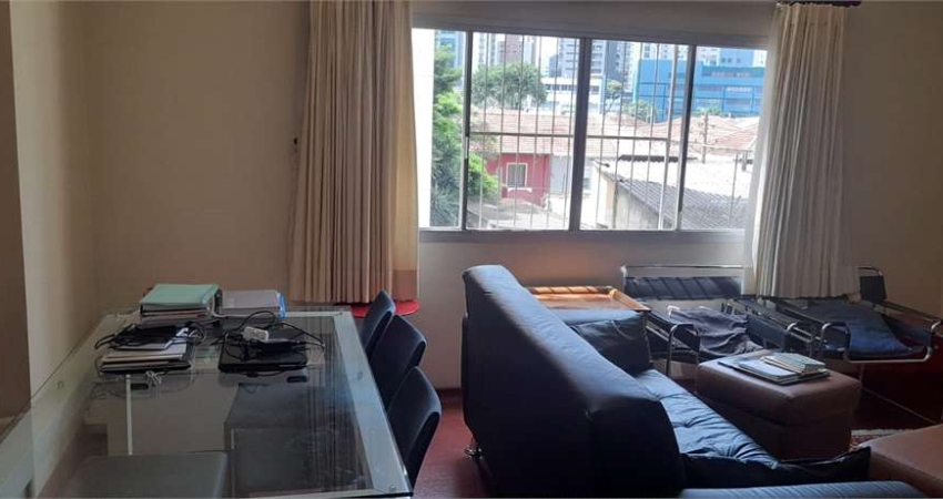 Apartamento com 3 quartos à venda em Vila Olímpia - SP