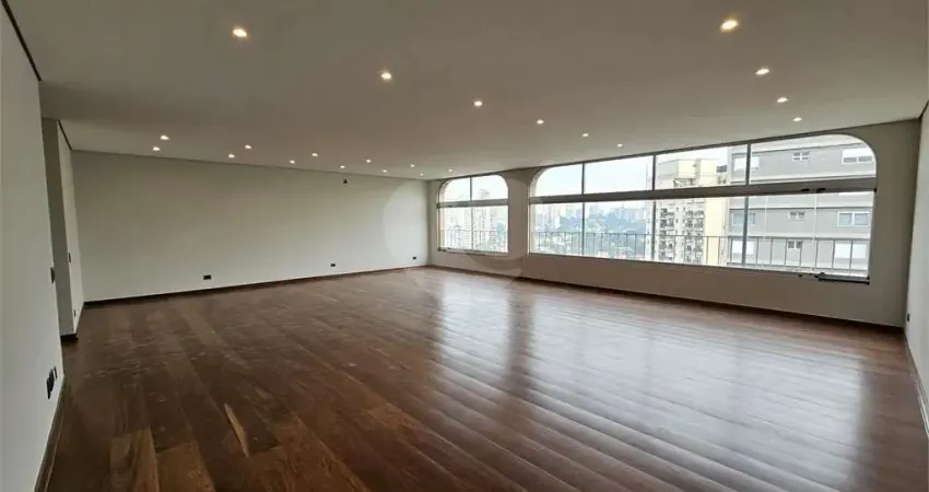 Apartamento com 3 quartos à venda em Higienópolis - SP