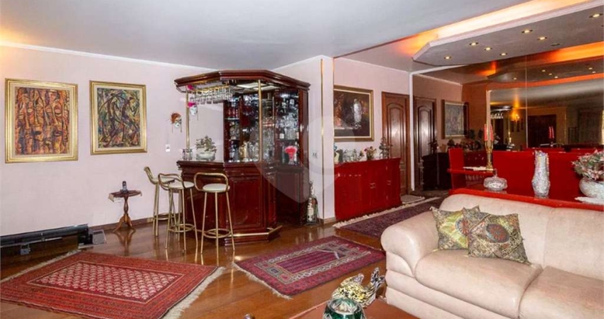 Apartamento com 3 quartos à venda em Consolação - SP