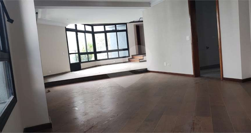 Duplex com 3 quartos à venda ou para locação em Vila Suzana - SP