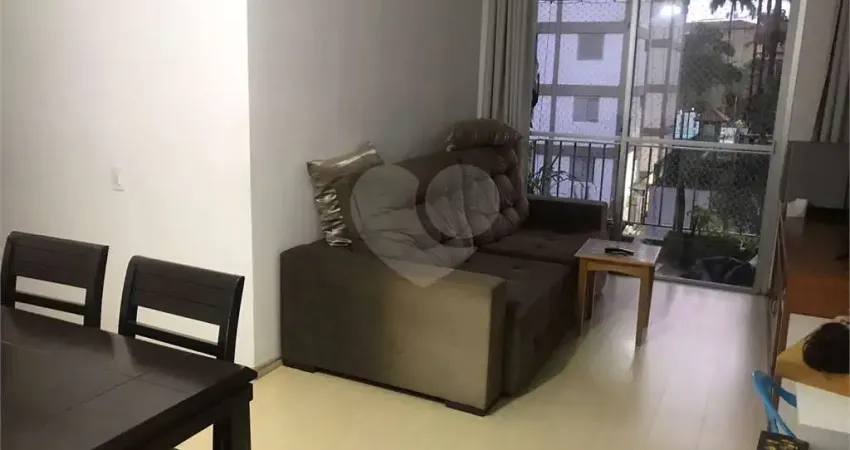 Apartamento com 3 quartos à venda em Vila Sônia - SP