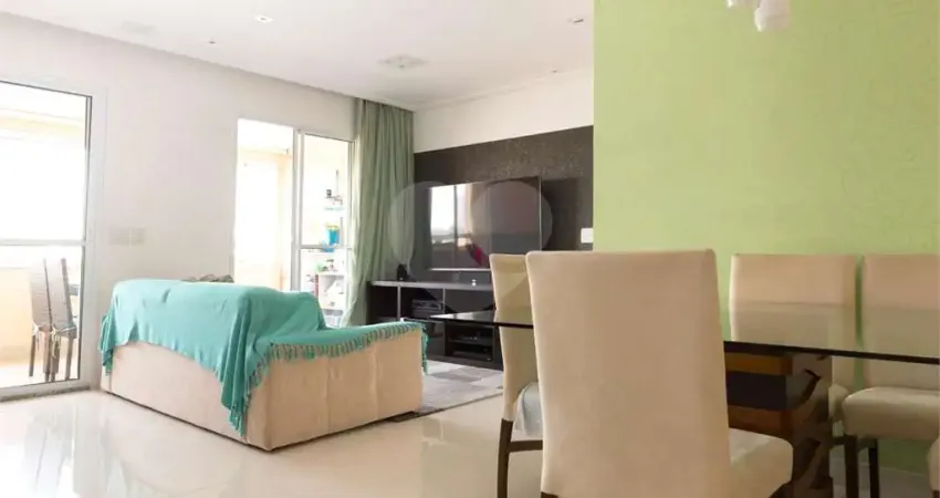 Apartamento com 3 quartos à venda em Vila Firmiano Pinto - SP