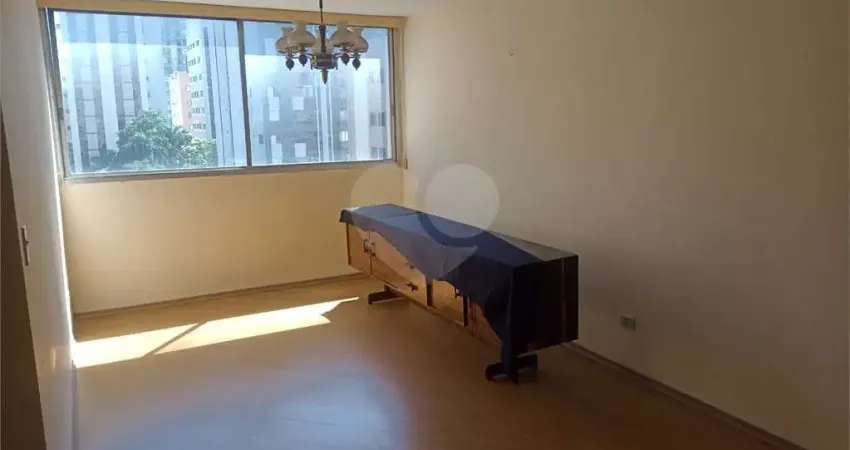 Apartamento com 3 quartos à venda em Vila Olímpia - SP