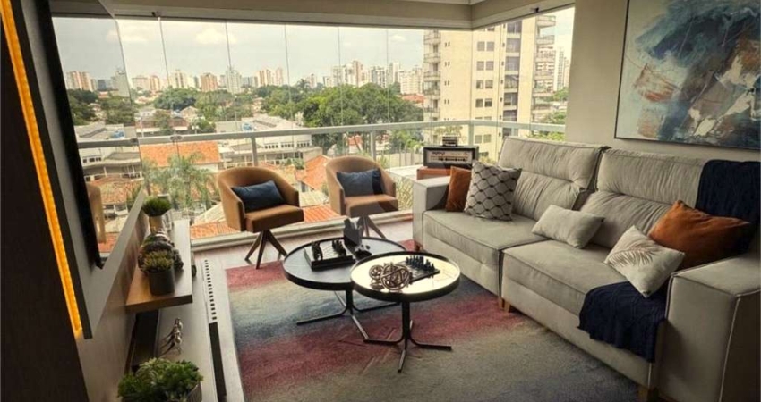 Apartamento com 3 quartos à venda em Campo Belo - SP