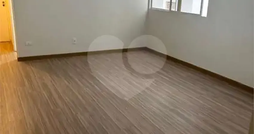 Apartamento com 2 quartos à venda em Cerqueira César - SP