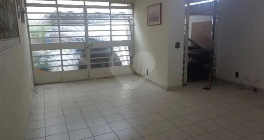 Casa com 3 quartos à venda em Moema - SP