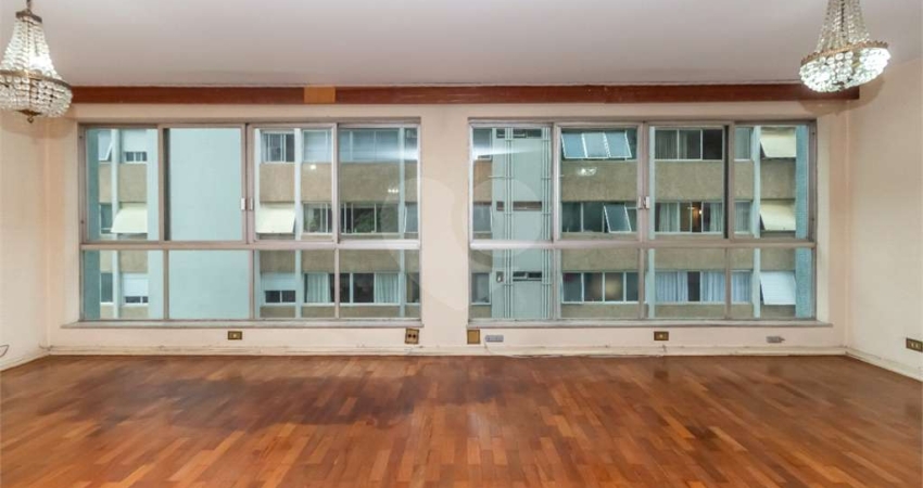 Apartamento com 3 quartos à venda em Itaim Bibi - SP