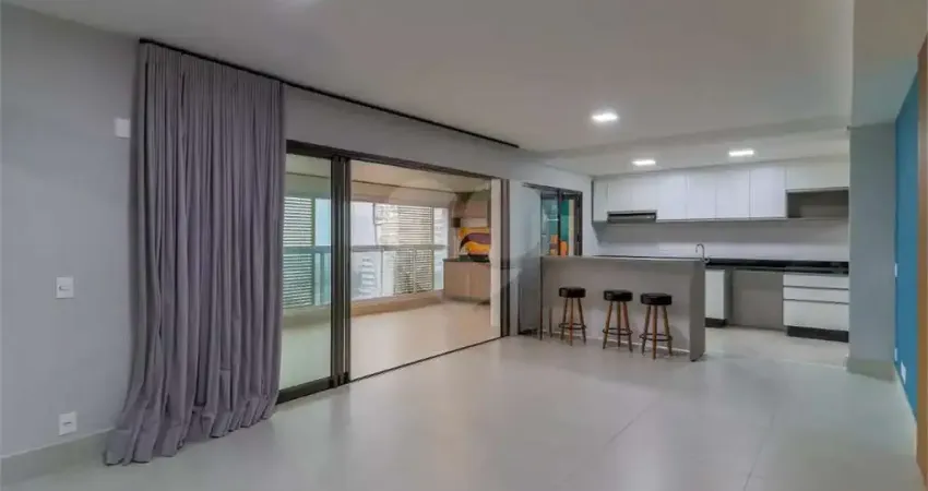 Apartamento com 3 quartos à venda ou para locação em Jardim Das Acácias - SP