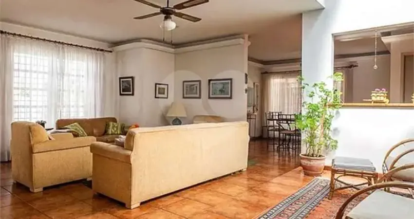 Casa com 3 quartos à venda no Jardim Europa, São Paulo 