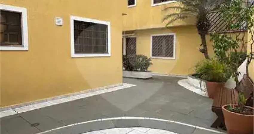 Terreno em condomínio fechado à venda no Cambuci, São Paulo 