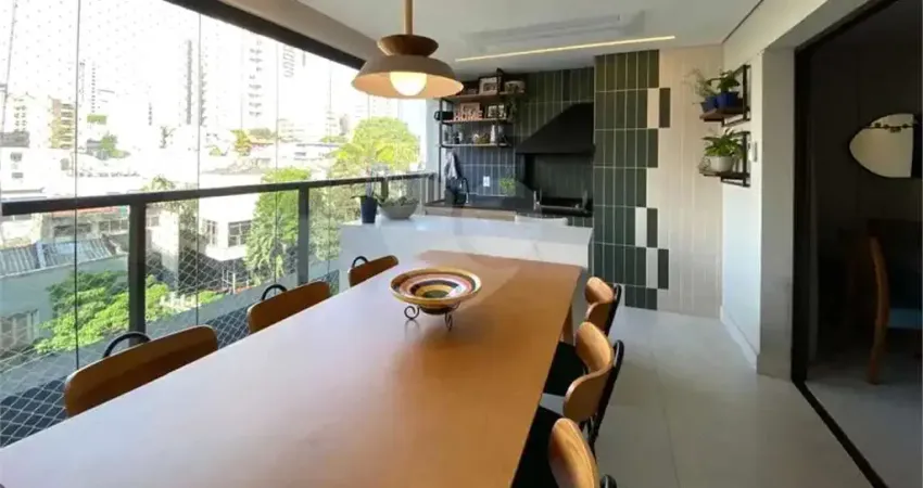 Apartamento com 4 quartos à venda na Rua Nilo, 280, Aclimação, São Paulo