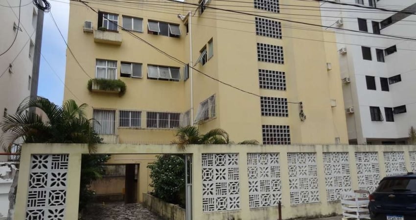 Apartamento à venda no bairro Amaralina - Salvador/BA