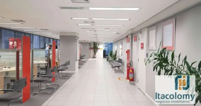 Loja para locação no Edifício Olivetti