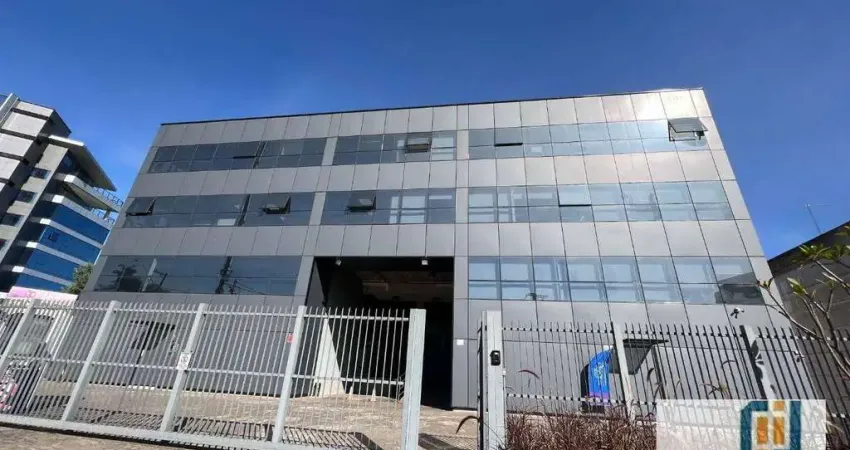 Galpão para venda e locação no Polo Empresarial Tamboré