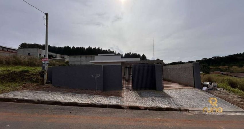 Casa com 3Q, 2Suítes, 2 Vagas e amplo quintal próx. Hosp. Angelina Caron