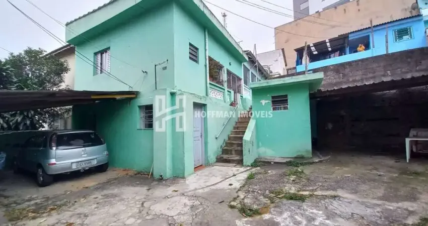 4 casas com quarto, cozinha, banheiro e 1 vaga