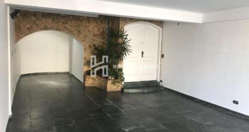 Casa com 4 quartos à venda na Rua Humberto Fernandes Fortes, --, São José, São Caetano do Sul