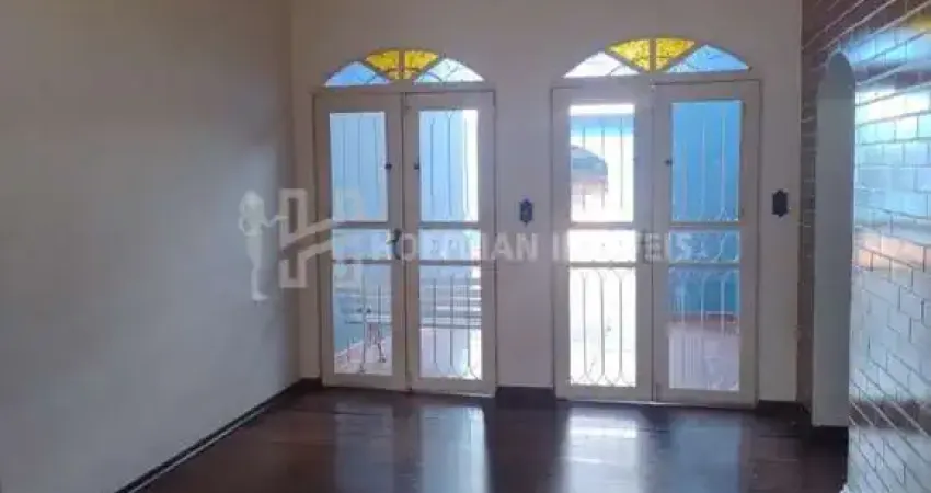 Casa com 3 quartos para alugar na Rua Brás Cubas, --, Jardim São Caetano, São Caetano do Sul
